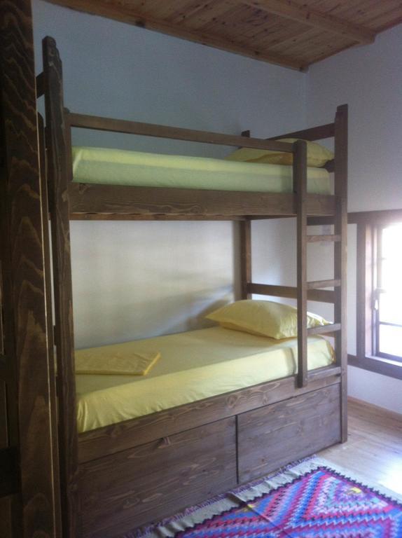 Hostel Mangalem Berat Kamer foto