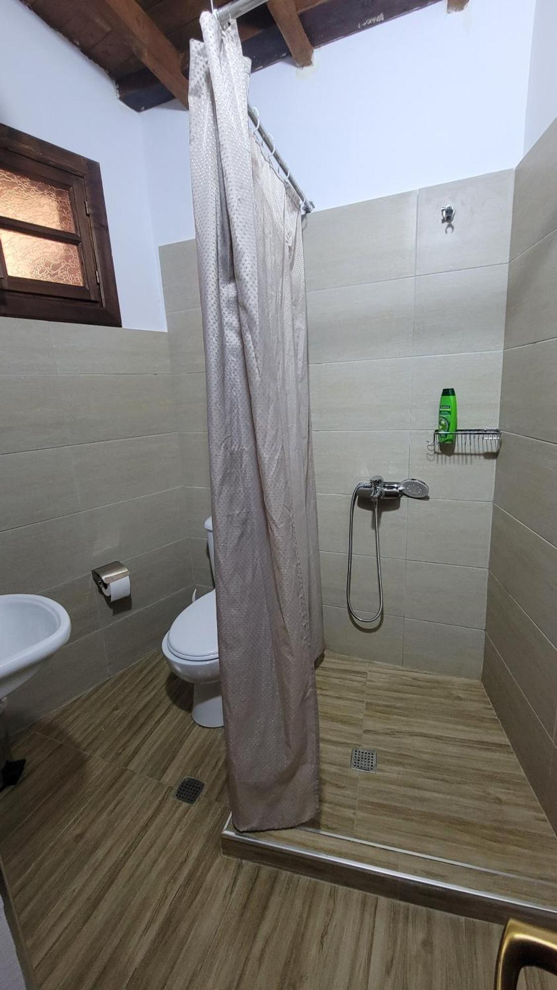 Hostel Mangalem Berat Buitenkant foto